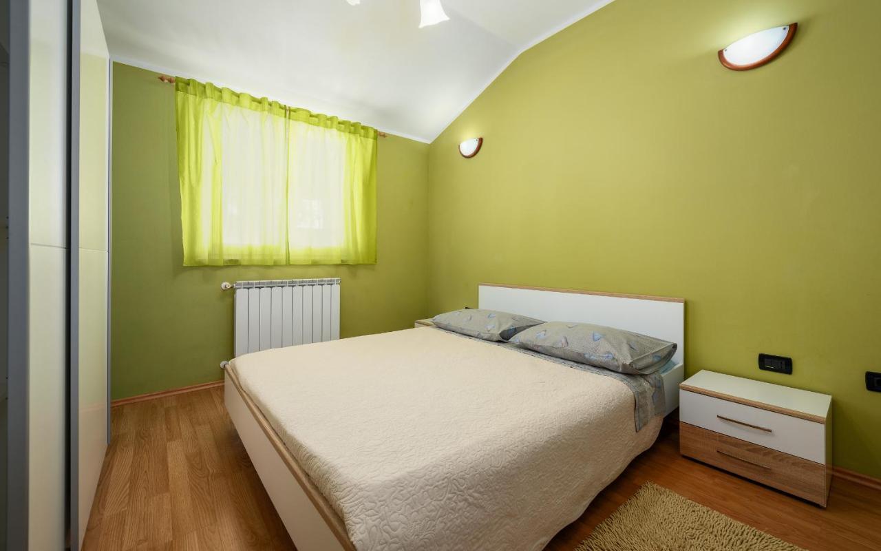 House Semy With Private Pool Villa Pazin Kültér fotó